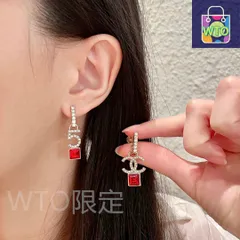 【今日特価】Chanel ヴィンテージ アルファベットピアス 送料無料です