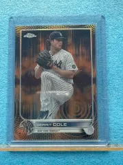 ゲリット・コール　25枚限定　topps now ヤンキース　実使用ボールカード ゲリット・コール25枚限定topps now ヤンキース実使用ボールカード