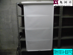 【現地引取のみ】プロジェクタースクリーン　IZUMI　イズミ　WOL-FXLV（60インチ・1,300㎜×800㎜）