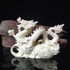 有田焼 伊平 白磁 龍 置物 ドラゴン 陶磁器オブジェ - メルカリ