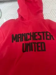 MANCHESTER UNITED FC(マンチェスター・ユナイテッドFC) フード付きTシャツ