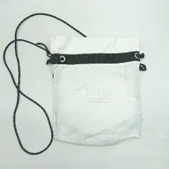 ◇ Θ Φ FREDRIK PACKERS ロゴ刺<!-利用不可文字-!> ポシェット ホワイト ブラック メンズ レディース E  【1410100046560】