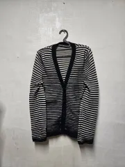 COS ストライプパータン Vネック カーディガン