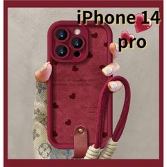 【SHOPS W】iPhone14 pro スマホケース 赤 ラムスキン風 ストラップ付き ハート かわいい E034