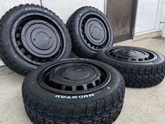 ☆新品ピレリタイヤ☆トヨタ 90系 ノア/ヴォクシー 純正グロスブラック 