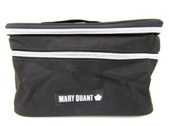 マリークヮント バニティポーチ 未使用 デイジー ロゴ メイクポーチ コスメ収納 ブランド レディース ブラック MARY QUANT 【中古】