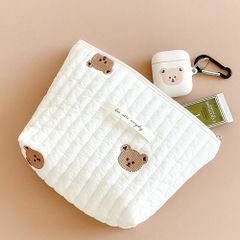 イブル　キルティング　マルチポーチ　Lサイズ