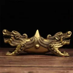 獅子 狛犬 シーサー 置物 オブジェ 優雅 伝統的 運 金運 健康運 出世運 家庭運 家内安全 インテリア 玄関 リビング 贈り物 プレゼント 魔除け オフィス 飾品 幸運