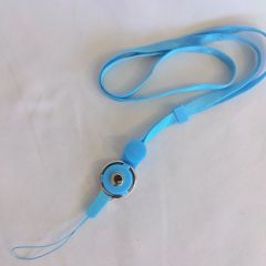 スマホ ストラップ 紐 携帯 ホルダー スマホリング 首掛け フィンガーリング 脱着式　水色