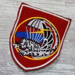 TI35 TIGER 虎 ベトナム 戦争 ワッペン タイガー トラ 動物 刺繍 おしゃれ リメイク アメカジ 軍物 赤