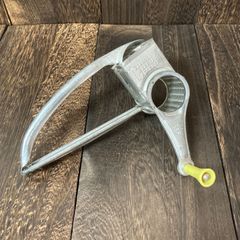ヴィンテージ キッチン雑貨 インテリア コレクション ハンドグレーター MOULI GRATER チーズグレーター フランス製