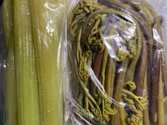 フキとワラビの水煮　ウマズキ君　様専用