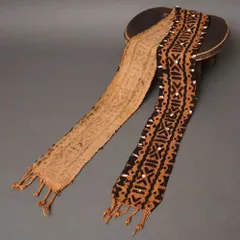 アフリカ　マリ共和国　ボゴラン8列帯　泥染め　タペストリー アフリカ マリ共和国 ボゴラン7枚列帯 泥染め臈纈染め ビーズ