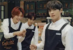 【中古】キャラカード ユウタ＆ドヨン＆テヨン(NCT 127) ランダムクリアフォトカード B 「NCTzen 127-JAPAN presents “Cafe 127”」