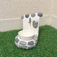 爬虫類　お水入れ　地中海　蛇口