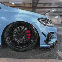 VW ゴルフ7.5GTI 純正リアキャリパー　中古美品 VW ゴルフ7.5GTI 純正リアキャリパー中古美品