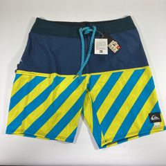 【新品】Quiksilver クイックシルバー サーフパンツ 水着 30×19 BRQ6 海やリゾートに最適【M27】