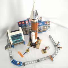 【一部欠品】レゴ(LEGO) シティ 超巨大ロケットと指令本部 60228