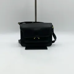 2025年最新】マルニ MARNI TRUNKの人気アイテム - メルカリ