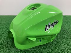 ZX6R 8BL-ZX636J 24-26 カワサキ純正 タンク 新車外し - メルカリ
