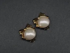 ■美品■ NINA RICCI ニナリッチ パール 約15mm クリップ式 イヤリング アクセサリー レディース アイボリー系×ゴールド系 DI8101