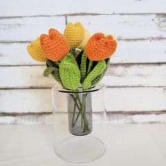あみぐるみ：クロッシェフラワー かぎ針編みのお花《チューリップ・イエロー系》ラッピングなし・７本セット ハンドメイド