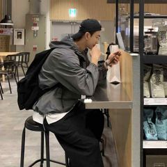 美品 完売品 ASTRONOMY Reebok別注セットアップ 樋口塁着 - メルカリ