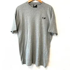 (^w^)b NIKE ナイキ クルーネック 半袖 Tシャツ コットン配合 シンプル TEE スポーティ カジュアル ストリート 爽やか トップス アクティブ ロゴワッペン グレー メンズ 男性 サイズ S