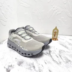 【中古美品】on ランニングシューズ（Cloudmonster／26cm） On Cloudmonster ジョギング スポーツ トレーニング ランニング