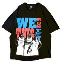 UNKオクラホマシティ・サンダーNBA半袖Tシャツバスケットボールサンダー三銃士ケビン・デュラント ラッセル・ウェストブルック ジェームズ・ハーデン大判プリントデカプリントOKC黒ブラック赤レッド青ブルーvintageヴィンテージ50514