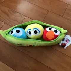 セサミストリート　お豆ぬいぐるみ