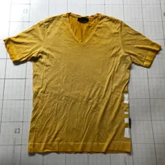 ト2502-13-3865 ディーゼルブラックゴールド　DIESEL BLACK GOLD  デザインVネックTシャツ　イエロー　Ｌ