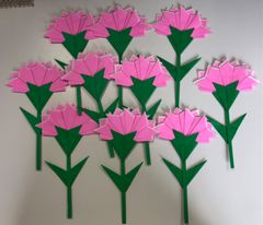 折紙パーツ10個・カーネーション（ピンク）・母の日・保育・高齢者施設・ショップ等のディスプレイなど