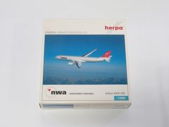 herpa 1/500 A330-300 ノースウエスト航空 N802NW 502009【D】pxt062322m