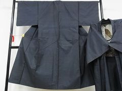 平和屋-こころ店■男性　本場大島紬　アンサンブル　80亀甲　羽裏：タカ　正絹　逸品　AAAG1510Bzg