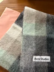 2025年最新】acne studios マフラー グリーンの人気アイテム - メルカリ