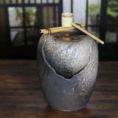 信楽焼 湧き水電動つくばい 陶器つくばい 循環 水琴窟 茶道 竹柄杓（訳