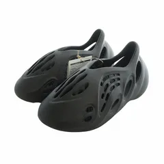adidas EZY FORM RNR 美品です 2025年最新】YZY FOAM RUNNERの人気アイテム - メルカリ