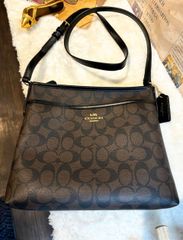 COACH / コーチ / シグネチャー エレガントショルダー / ショルダーバッグ / 134-05