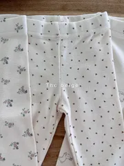 The beige / heart dot leggings ハート　レギンス　スパッツ　ベビー