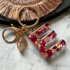 Red rose♡レジンイニシャルキーホルダー　E