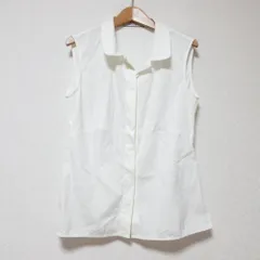FOXEY NEWYORK　ラッフルトリムスリーブ　ブラウス　ホワイト トップス FOXEY NEWYORK ラッフルトリムスリーブ ブラウス ホワイト トップス