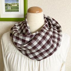 ボルドーギンガムチェック柄ダブルガーゼのふんわりスヌード（シングル、ねじりあり）播州織
