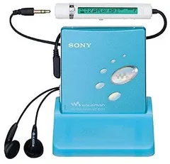 整備済 動作品 MDプレーヤー SONY MZ-E520 新品ガム電池 充電器 Amazon.co.jp: ソニー MDウォークマン シルバー MZ-E520 S