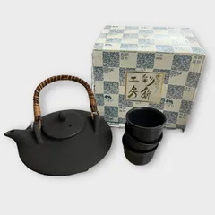 黒千代香（黒ぢょか）セット 黒千代香】酒器 黒ぢょか大と盃セット : 酒・食品・雑貨の