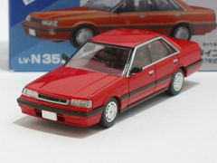 日産 スカイライン 4ドアHT 1800 パサージュ（赤）87年式 LV-N352a【トミーテック社1/64ミニカー】【トミカの時】
