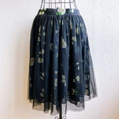 パターンフィオナ PATTERN fiana ひざ丈スカート 花柄 総柄 チュール シアー シースルー ナチュラル カジュアル フェミニン ヒラヒラ 上品 大人可愛い