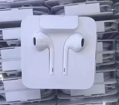 【紙パッケージ】iPhone有線イヤホン  ライトニング イヤフォン アイフォン イヤホン マイク付き 通話対応 音量調整A3 ヘッドホン iPhone14/13/12/11/SE/X/XS/XR/XS Max/8/8P/7/7P/Pad/Pod対応