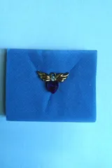 [AVON] TINY ANGEL BIRTHSTONE PIN FEBRUARY SIMAMETHYST BROOCH(BR-08)