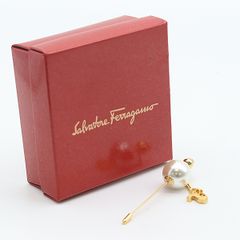 サルヴァトーレ・フェラガモ シルバー クリスタル 印台 リング 925